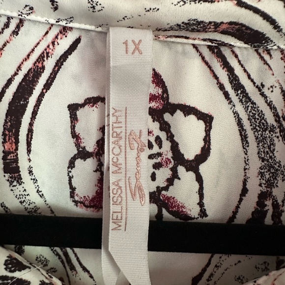 Melissa McCarthy blouse 1X, EUC button up 3/4 sleeves removable tie - Picture 5 of 9